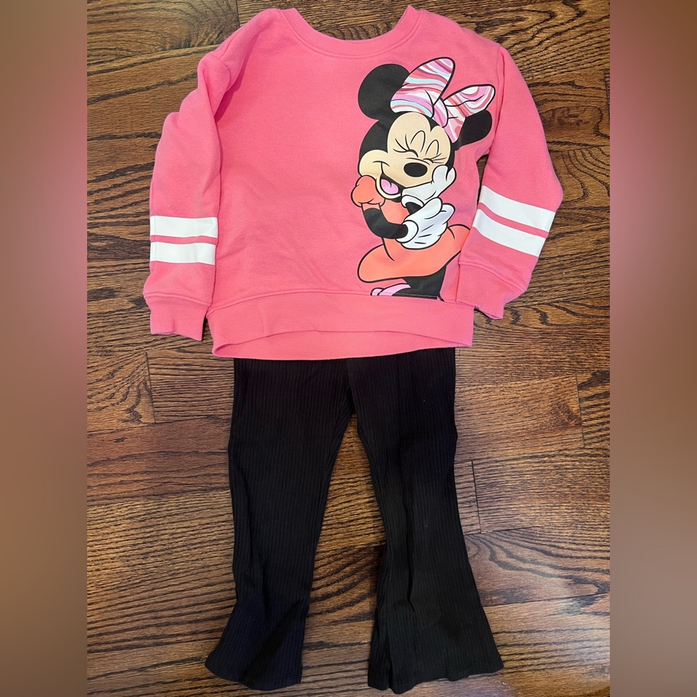 Minnie Mouse sweat set